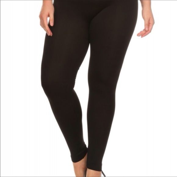 ❤️Plus size solid leggings❤️ - Picture 5 of 5